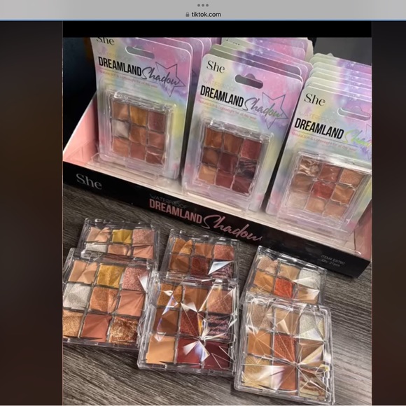 S.he DREAMLAND Waterproof Shadow - Picture 3 of 3